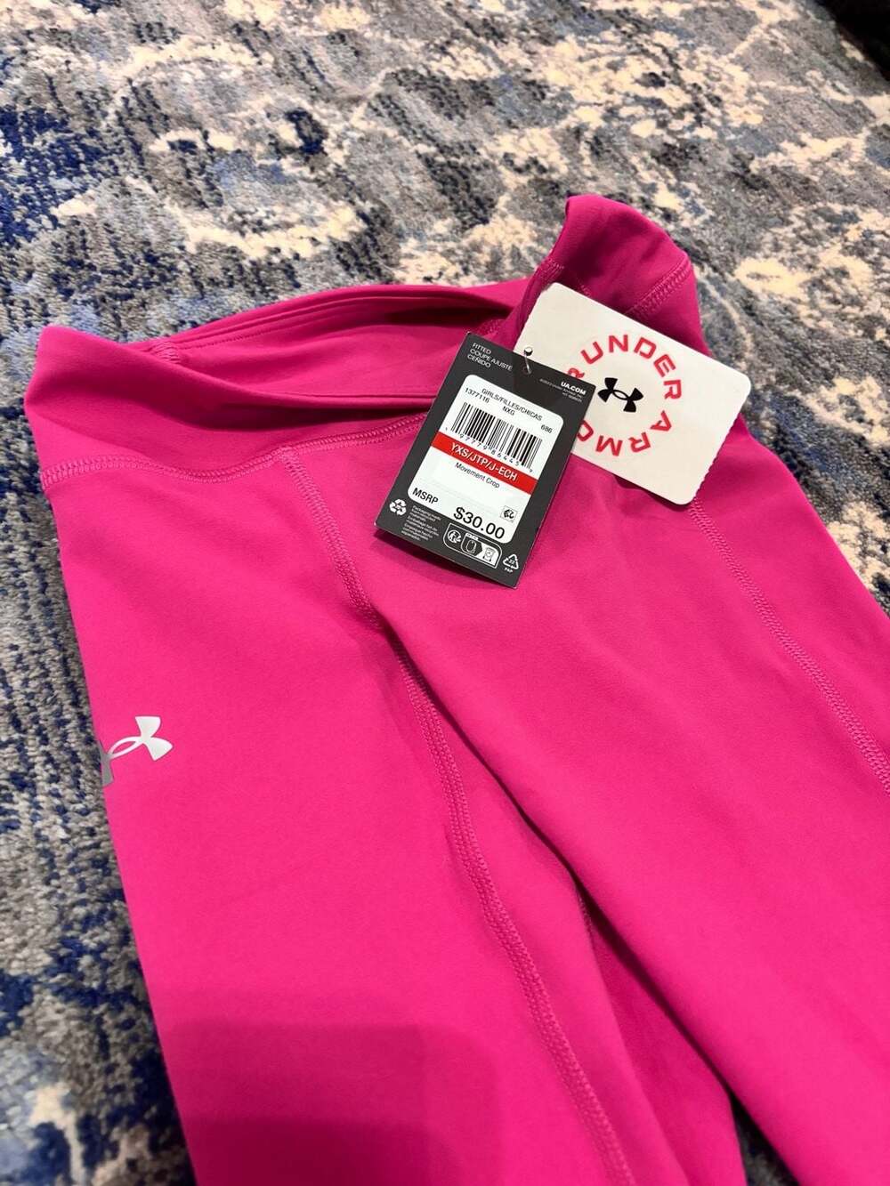 Under Armour Movement Crop Size YXS Pink Leggings-never worn
